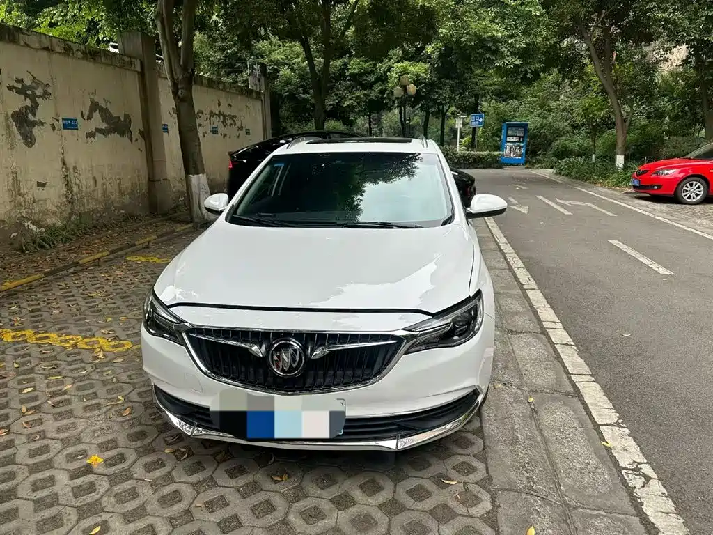 Buick Excelle 2019 — фото 2
