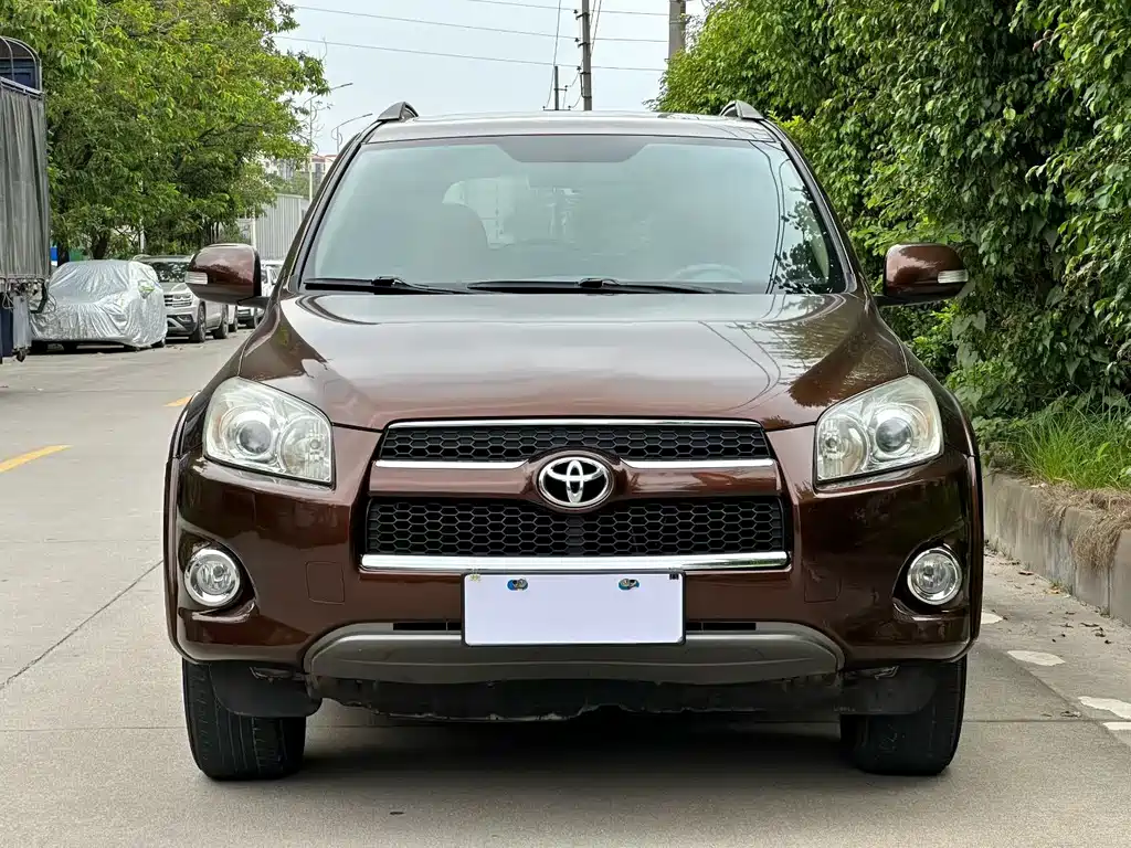 Toyota RAV4 2012