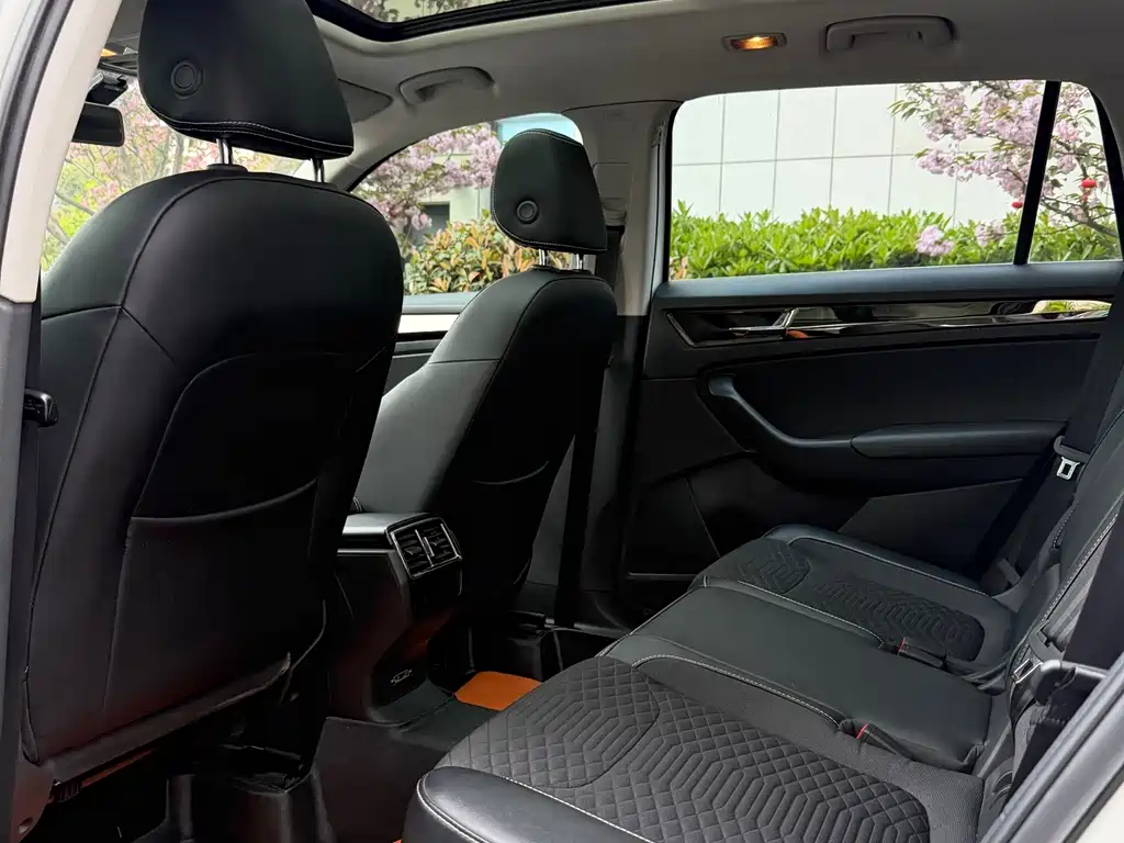 Skoda Kodiaq 2018 — фото 14