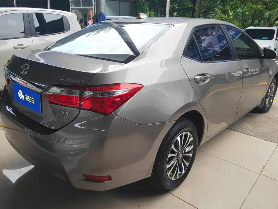 Toyota Corolla 2019 — фото 3