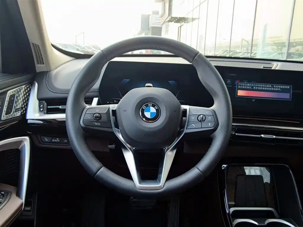 BMW X1 2025 — фото 15
