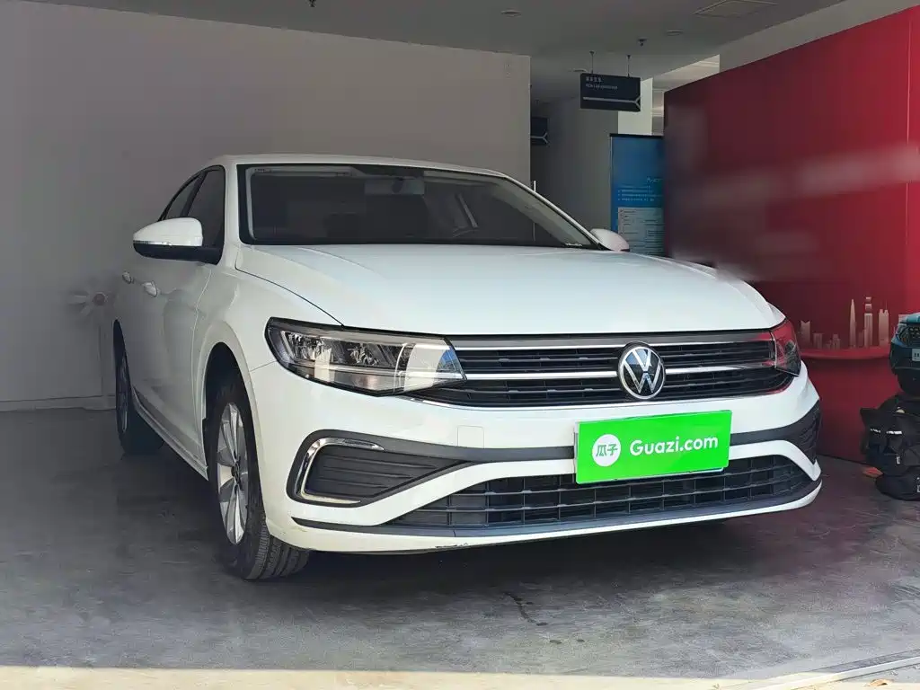 Volkswagen Bora 2024
