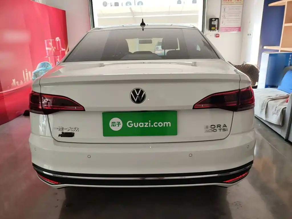 Volkswagen Bora 2024