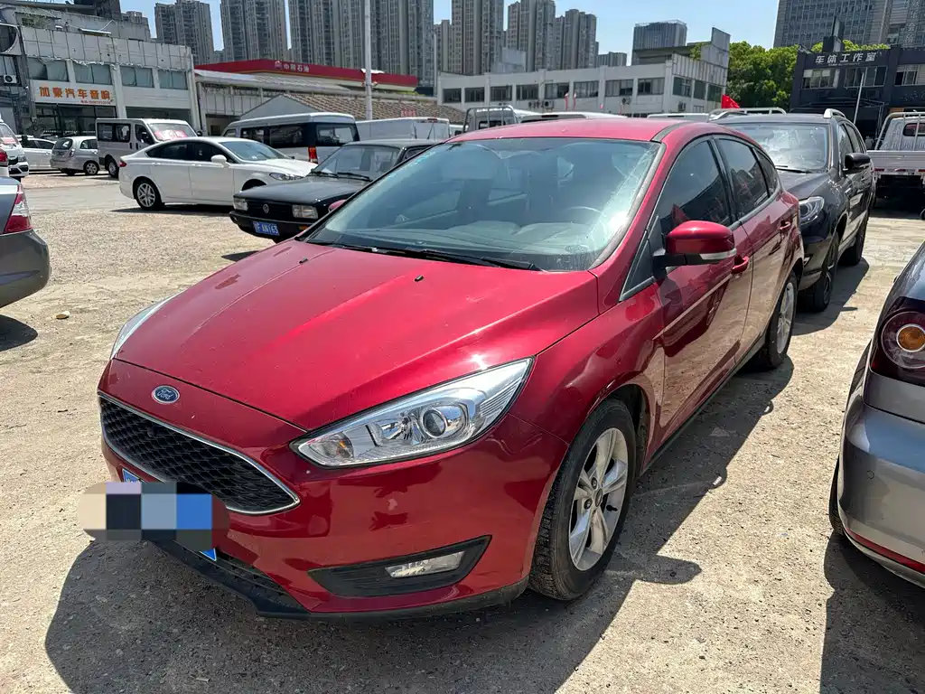 Ford Focus 2018 — фото 2