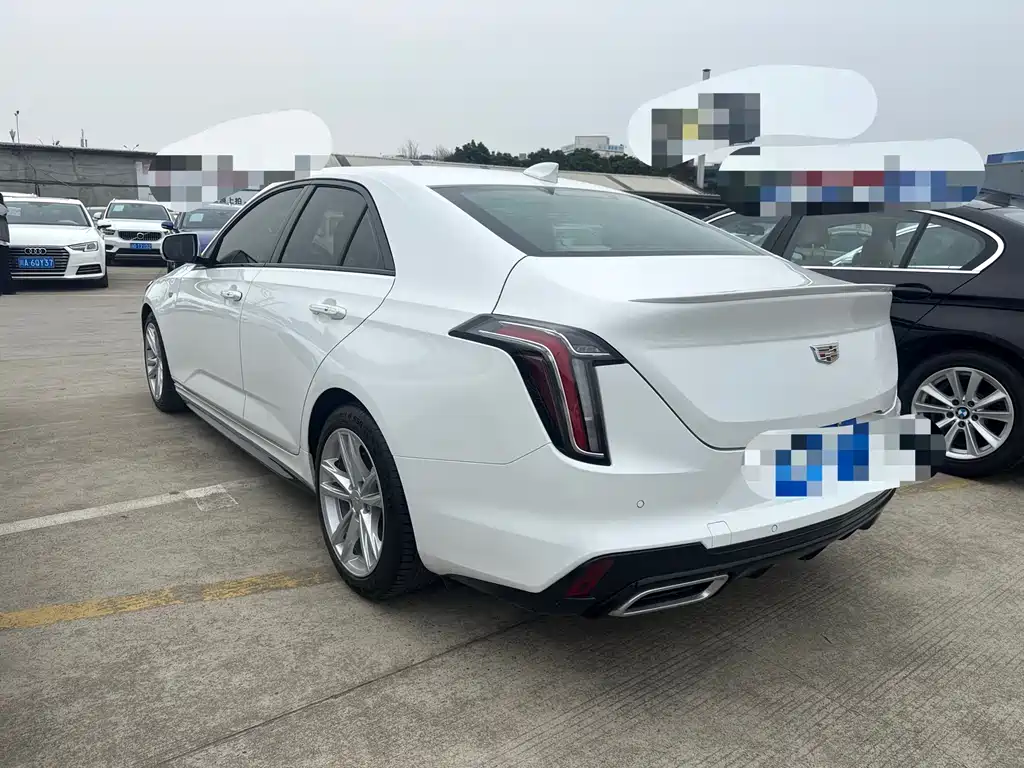 Cadillac CT4 2020 — фото 8