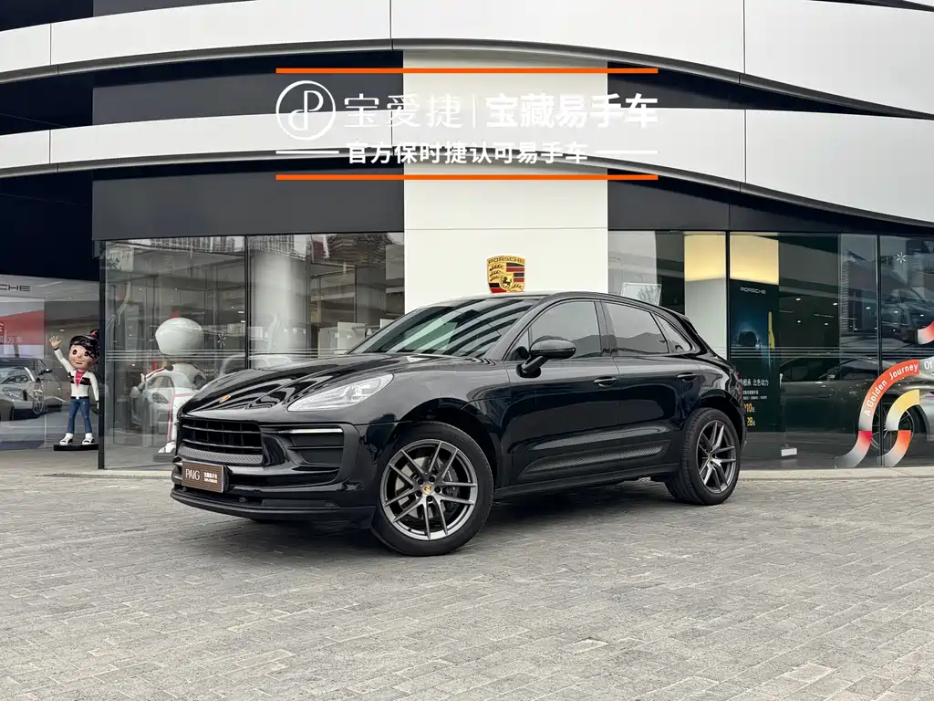 Porsche Macan 2023 — фото 1