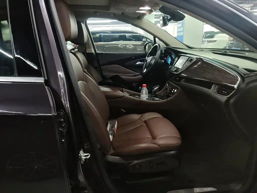 Buick Envision Plus 2017 — фото 25