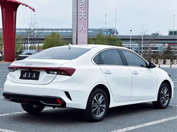 Kia K3 2023