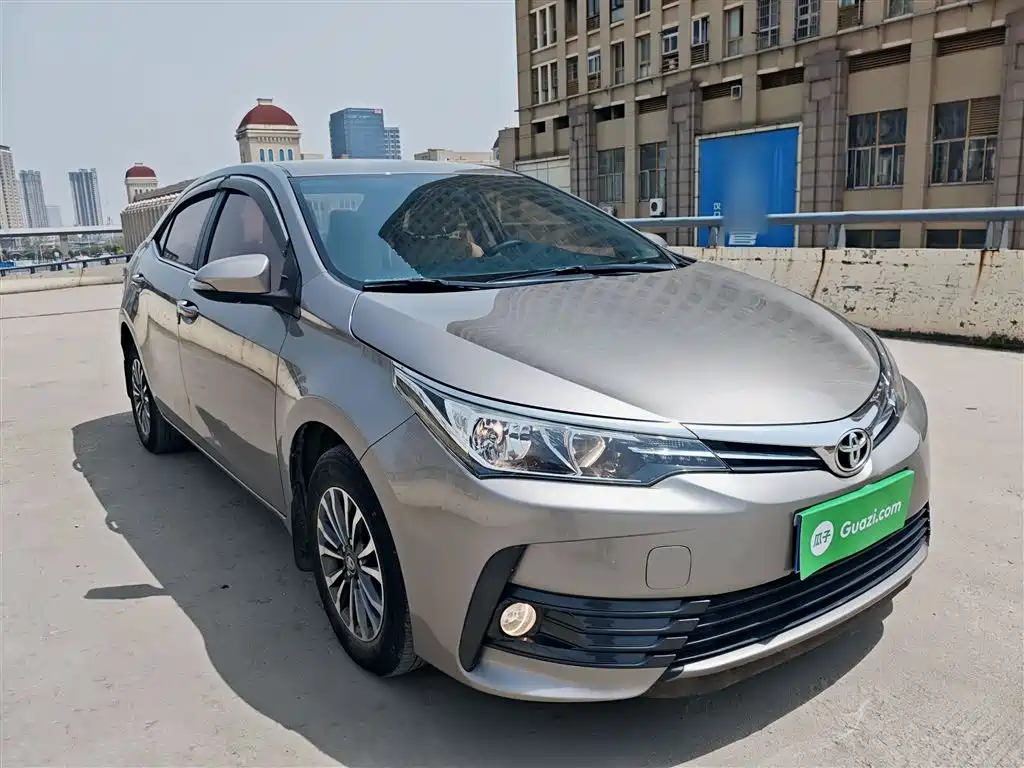 Toyota Corolla 2018 — фото 4