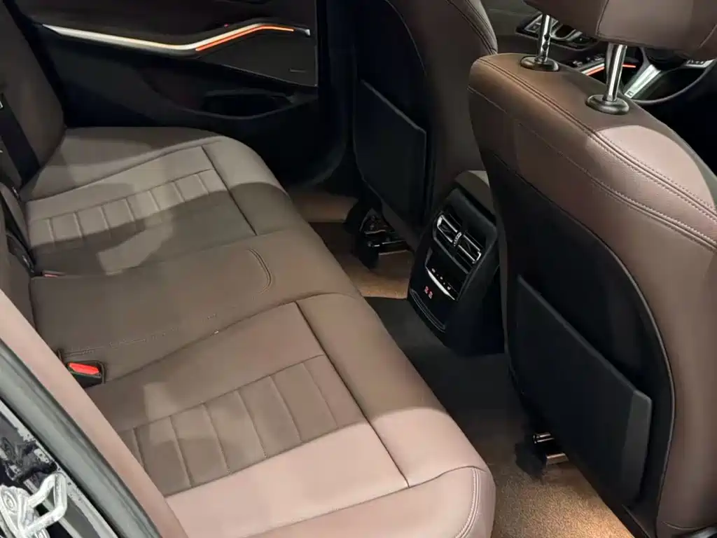 BMW 3 Series 2021