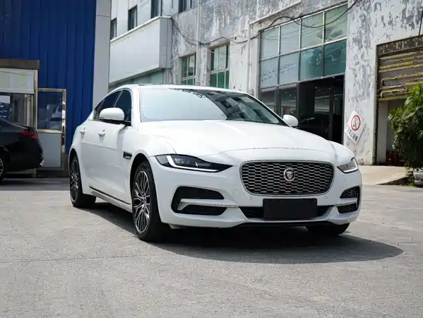 Jaguar XEL 2021