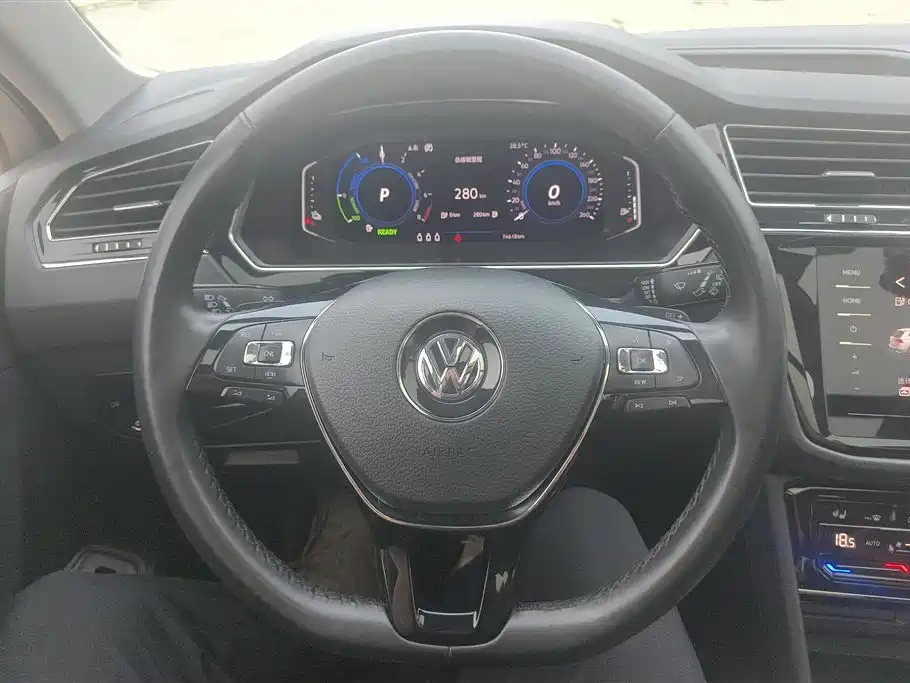 Volkswagen Tiguan L PHEV 2021 — фото 15