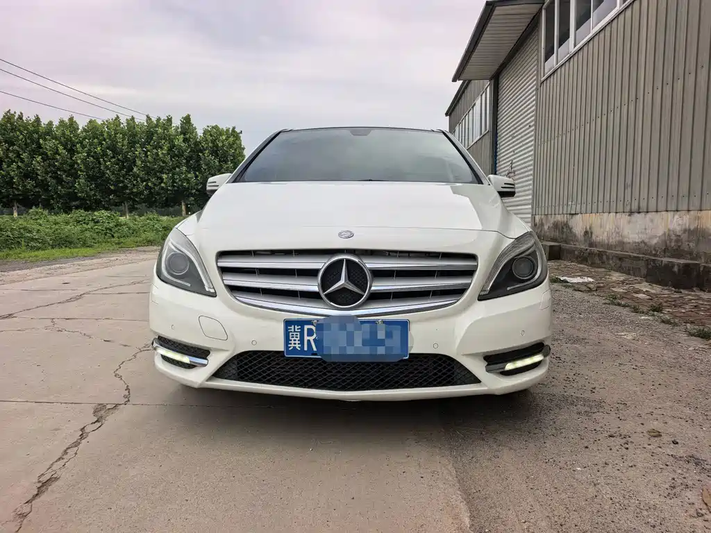 Mercedes-Benz B-Class 2014