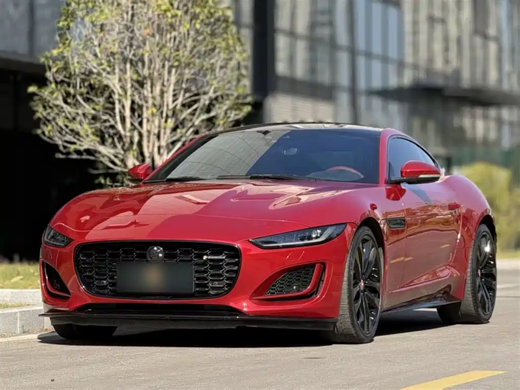 Jaguar F-TYPE 2023 — фото 2