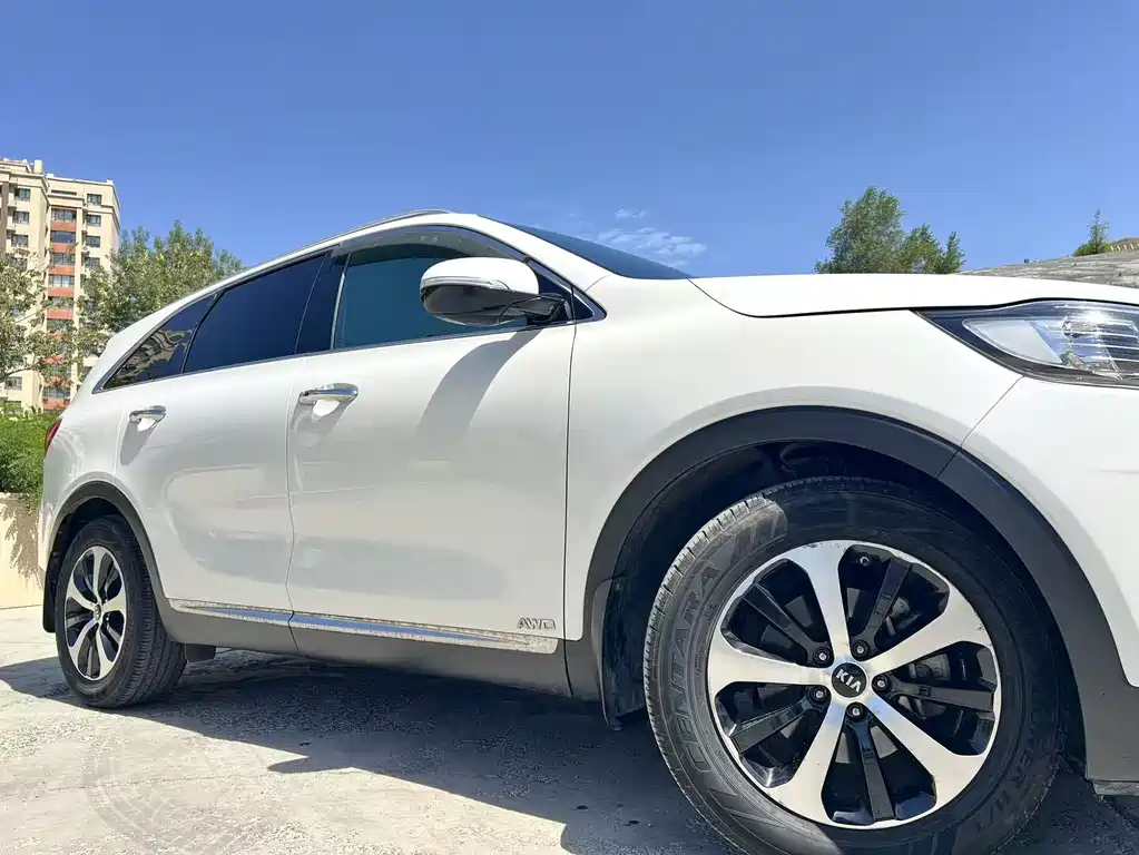 Kia Sorento 2016 — фото 17