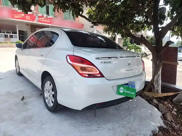 Peugeot 308 2016