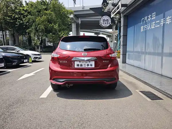 Nissan Tiida 2022