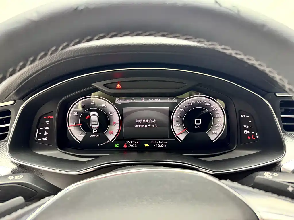 Audi A6L 2022 — фото 15