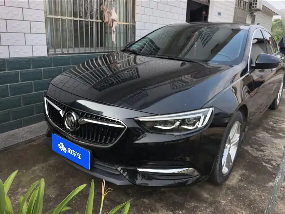 Buick Regal 2019 — фото 1