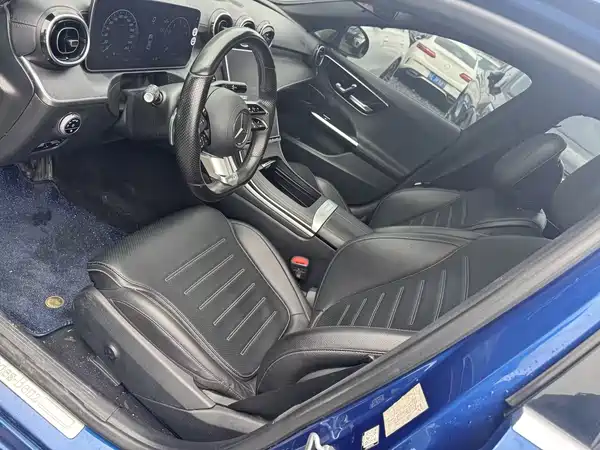 Mercedes-Benz C-Class 2021