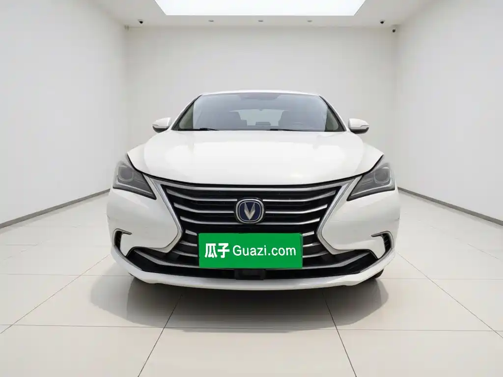Changan Eado 2018 — фото 24
