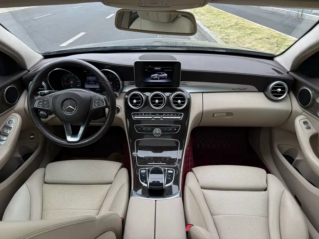 Mercedes-Benz C-Class 2015 — фото 7
