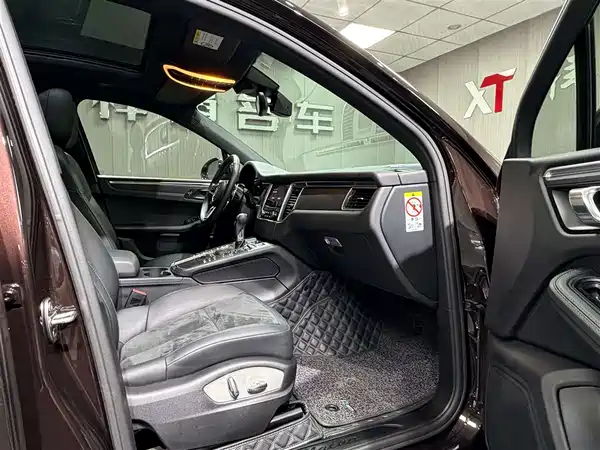 Porsche Macan 2018