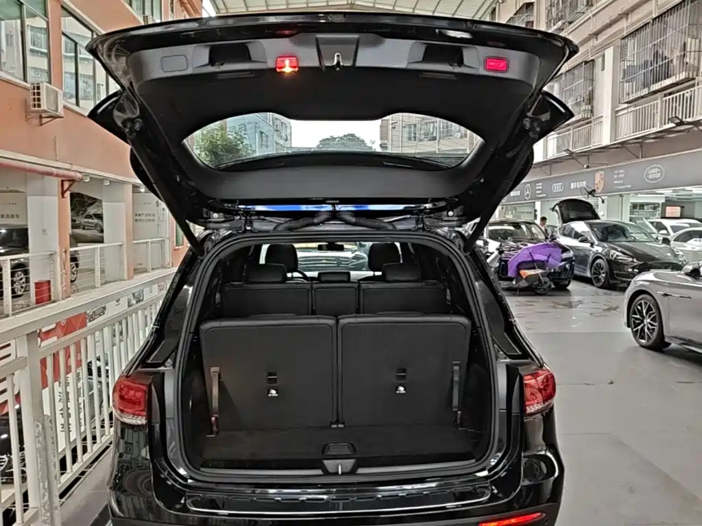 Mercedes-Benz GLB 2020 — фото 19
