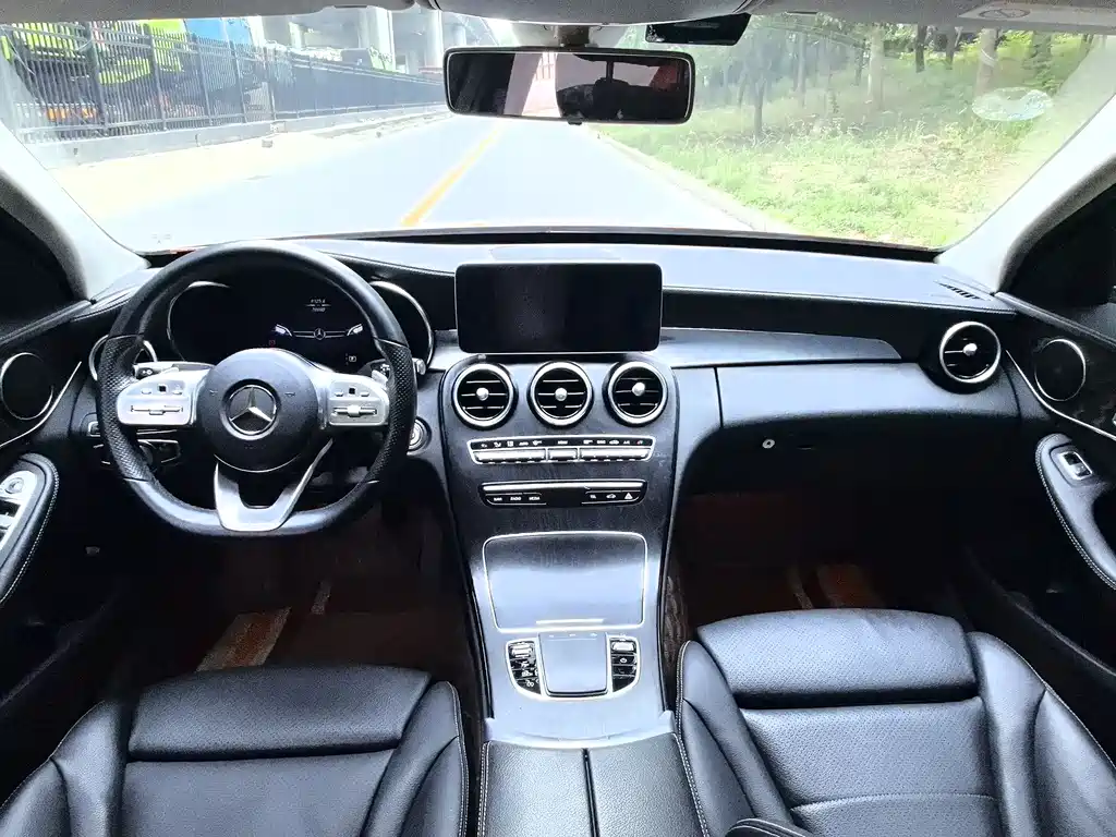 Mercedes-Benz C-Class 2020 — фото 10