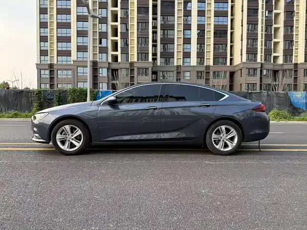Buick Regal 2019