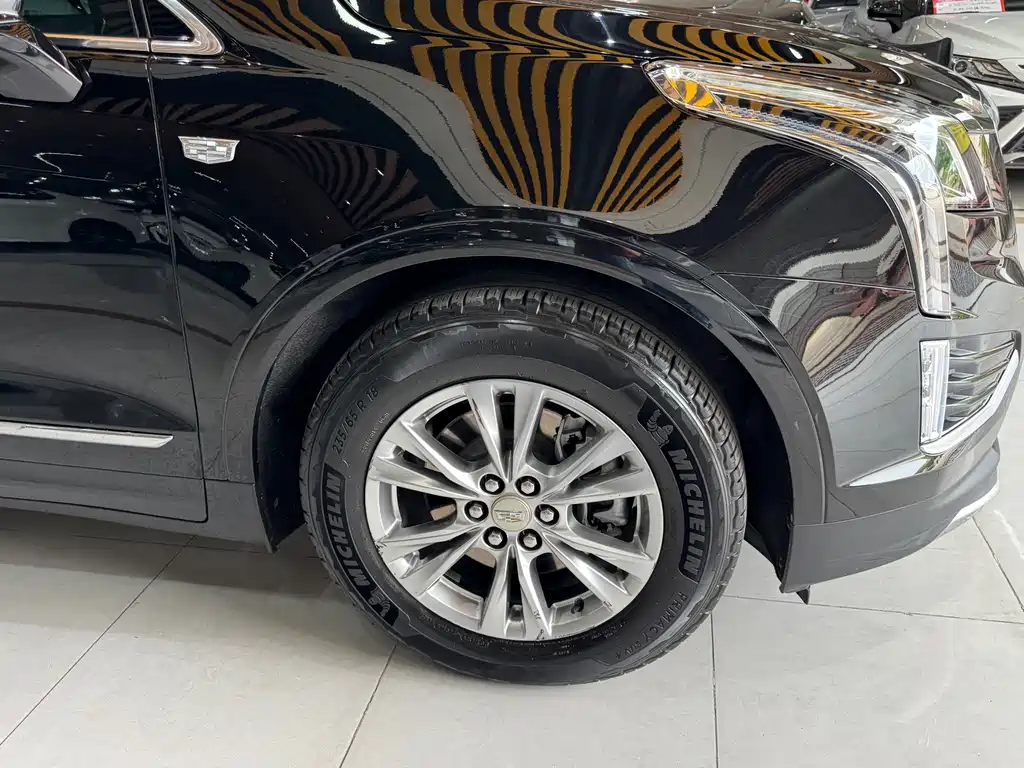 Cadillac XT5 2022 — фото 16