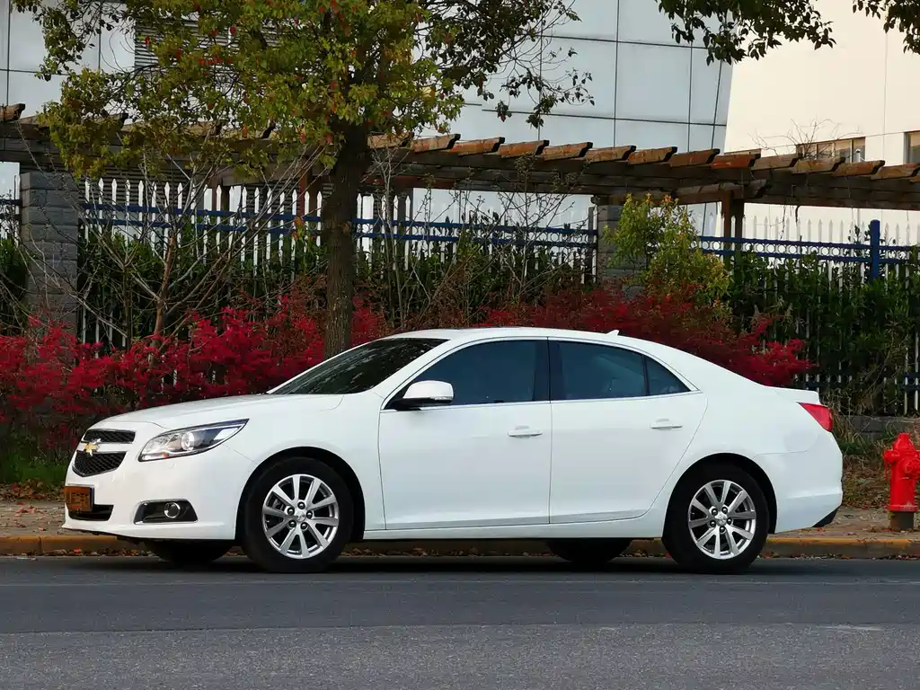 Chevrolet Malibu 2015 — фото 3