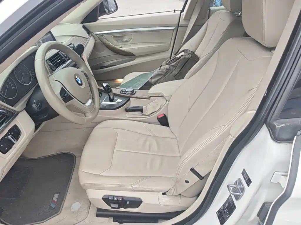 BMW 3 Series GT 2014 — фото 15