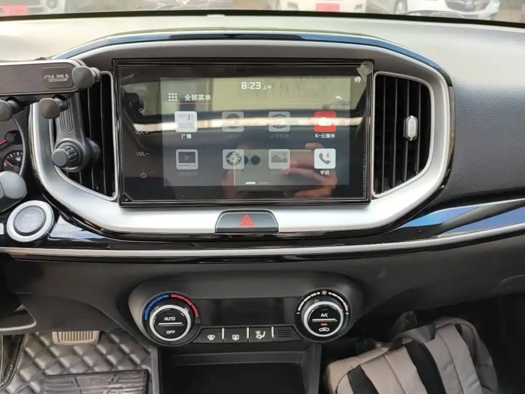Kia KX1 2021 — фото 13