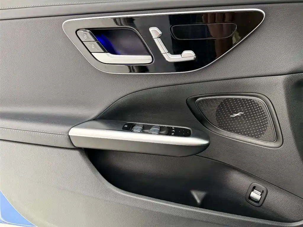 Mercedes-Benz C-Class 2022 — фото 21