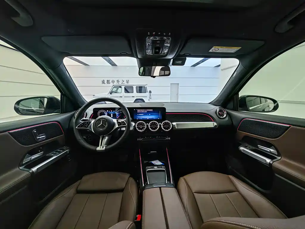 Mercedes-Benz GLB 2025 — фото 11