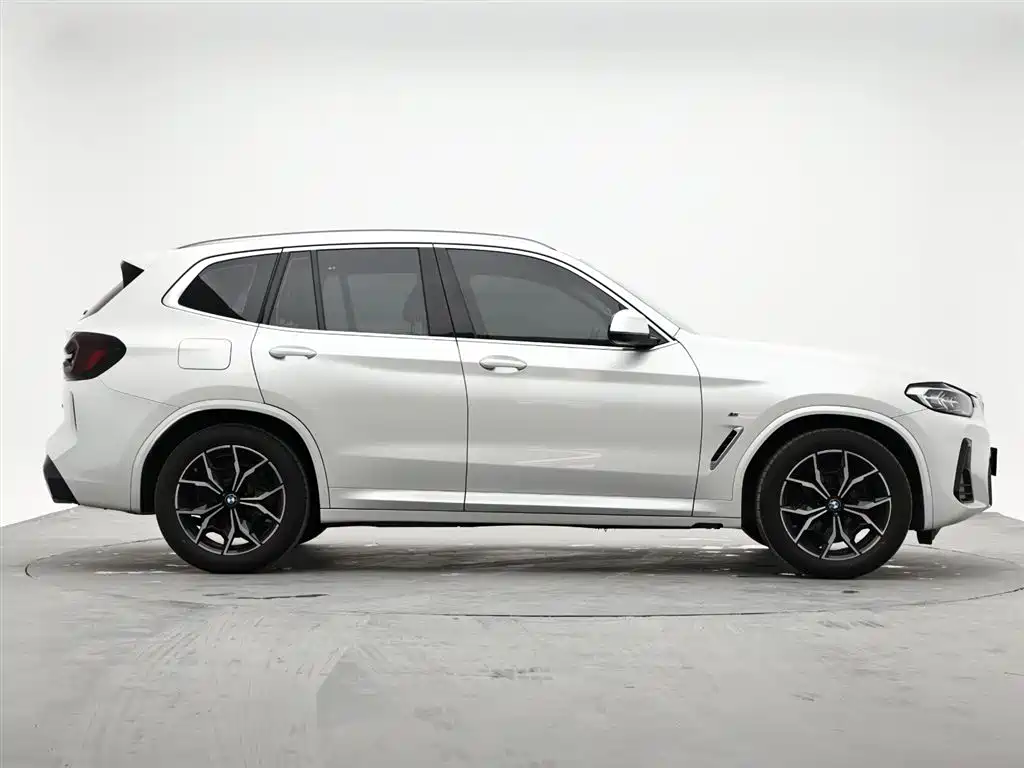 BMW X3 2022 — фото 6