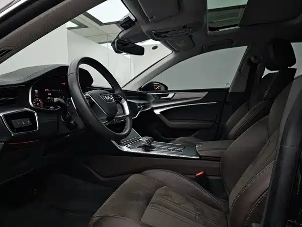 Audi A7L 2024