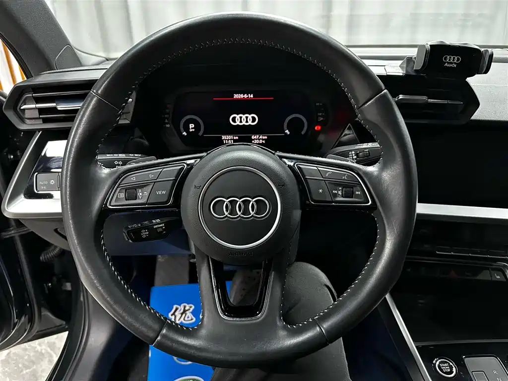 Audi A3 2022 — фото 13