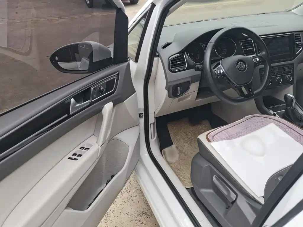 Volkswagen Golf Jialu 2019 — фото 16
