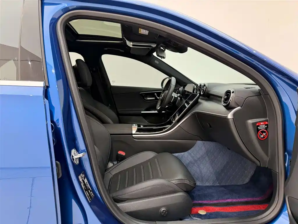 Mercedes-Benz C-Class 2022 — фото 19