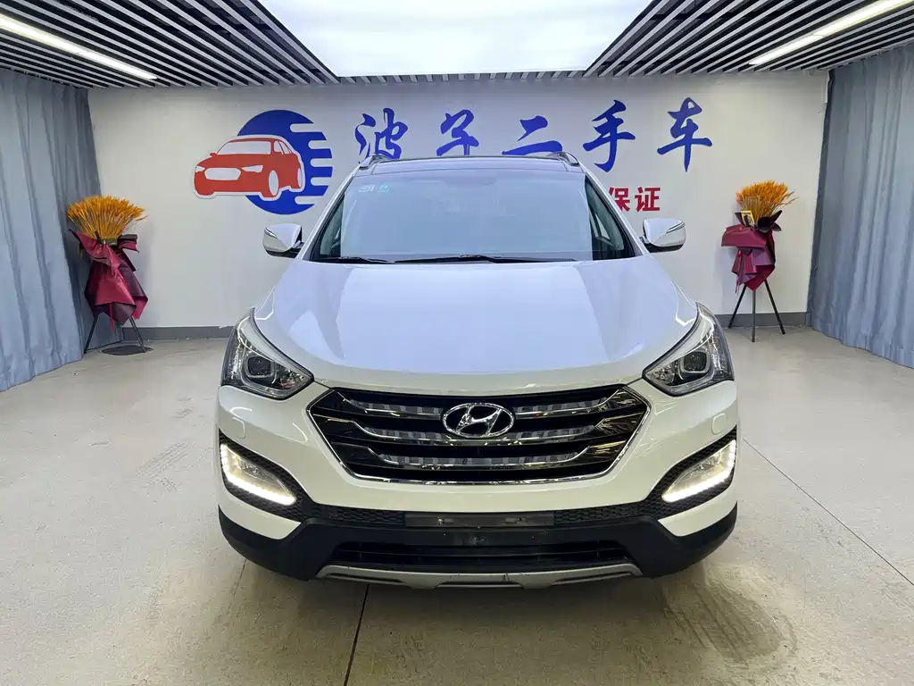 Hyundai Santa Fe 2015 — фото 2