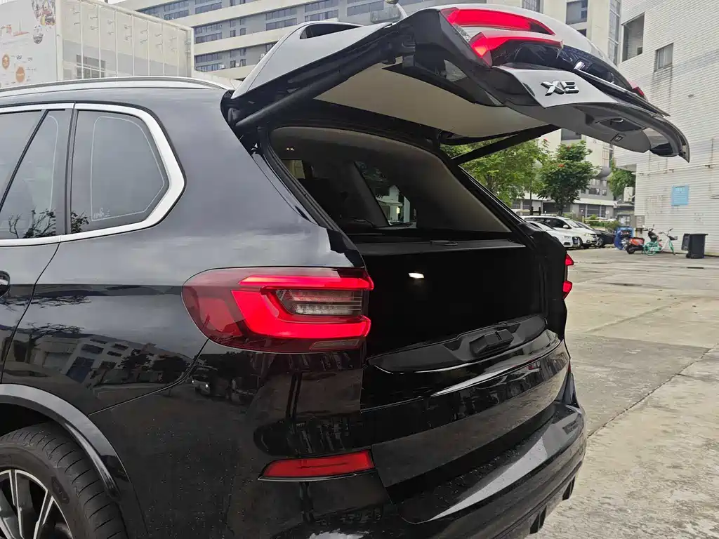 BMW X5 2023 — фото 19