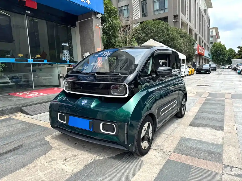 Baojun Kiwi EV 2021 — фото 1