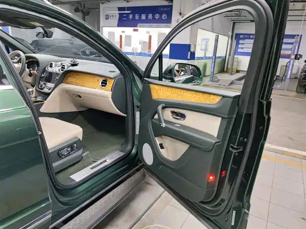 Bentley Bentayga 2018