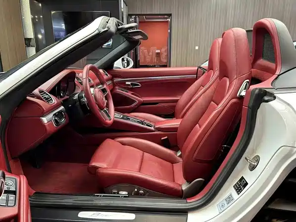 Porsche 718 2017