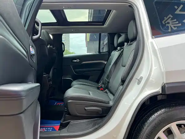 Jeep Grand Commander 2020