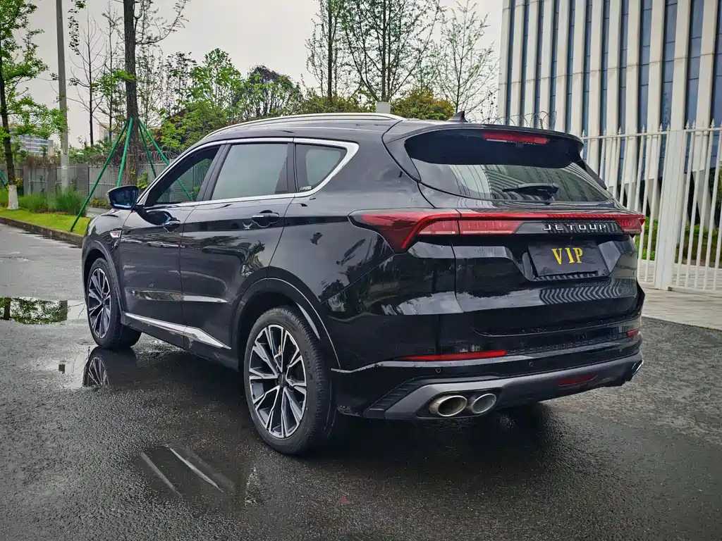 Jetour X70 PLUS 2022 — фото 4