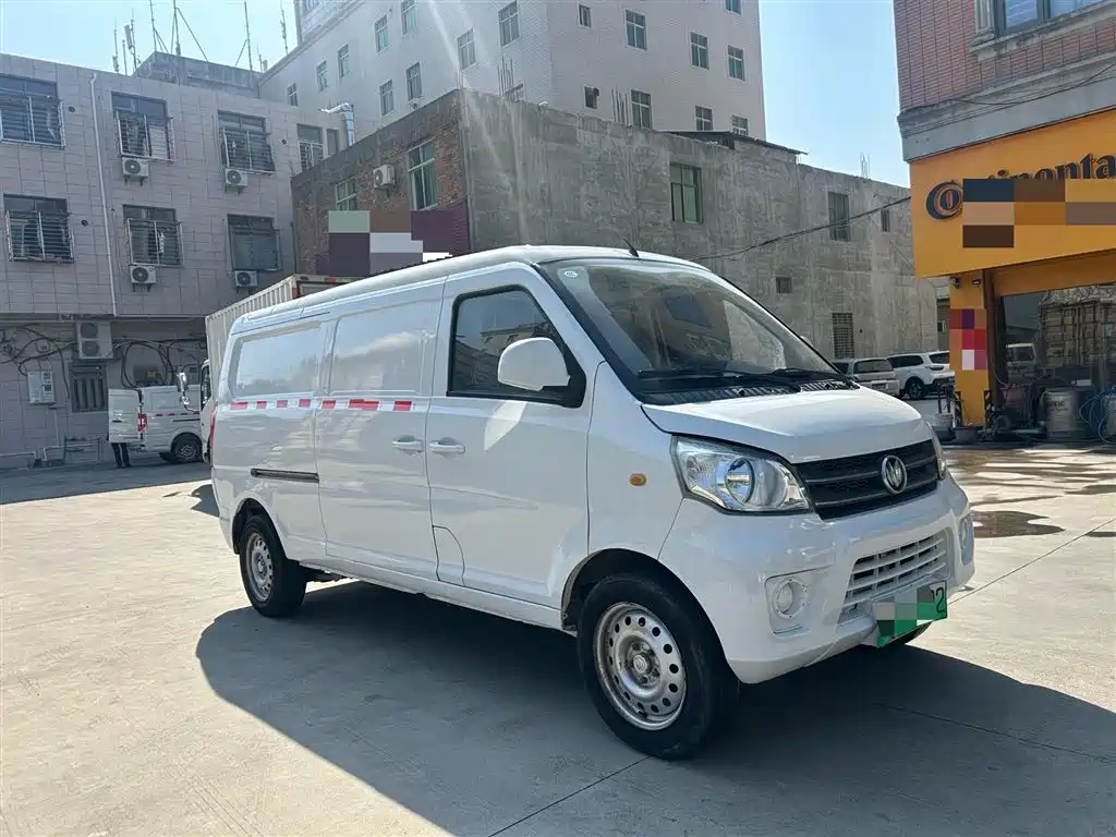 New Longma M70EV 2021 — фото 5