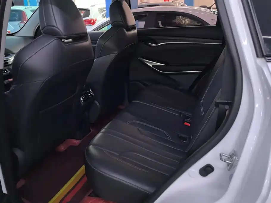 Changan CS75PLUS 2019 — фото 11